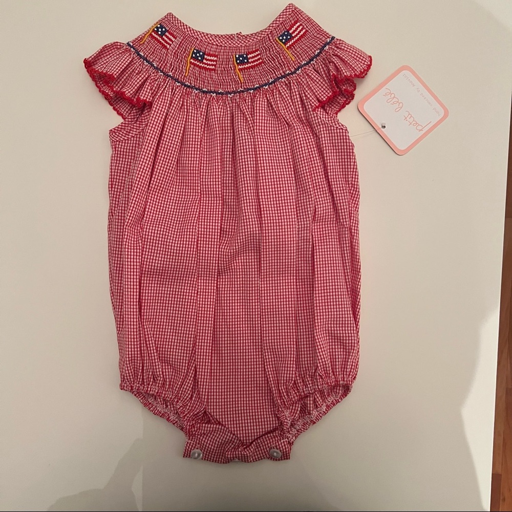 Petite Bebe by Anavini hand-smocked American flag bubble